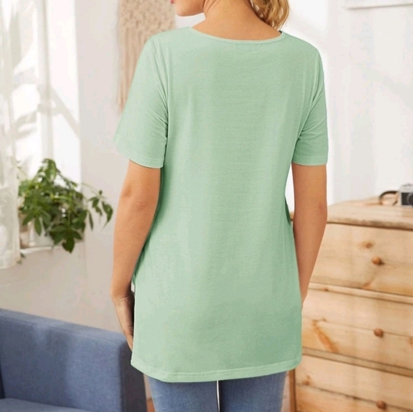 Maternity split side solid tee in mint green - Picture 2 of 2